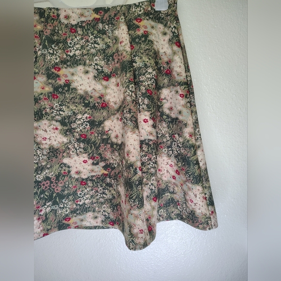 LC Lauren Conrad X Disney Bambi Pink and Green Floral A-Line Midi Skirt Sz XS - Picture 4 of 8